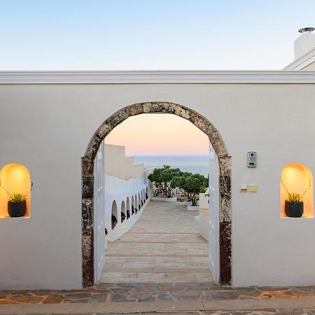Grand Villa Santorini イメロヴィグリ エクステリア 写真