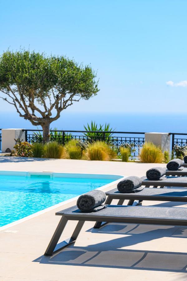 Grand Villa Santorini イメロヴィグリ エクステリア 写真