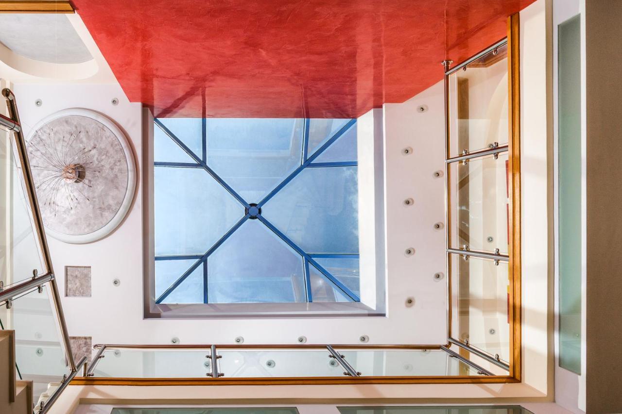 Grand Villa Santorini イメロヴィグリ エクステリア 写真